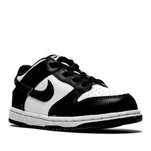 Dunk Low “Panda Dunks”